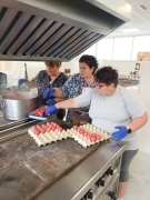 Даряват великденски яйца и козунаци на над 600 потребители на Домашния социален патронаж във Велико Търново